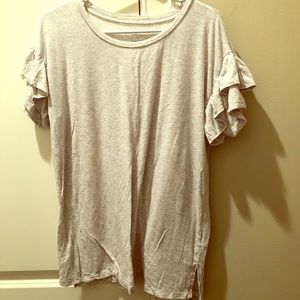 Aerie ruffle sleeve shirt